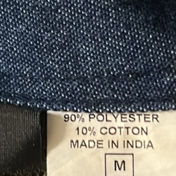 What’s Hot, Collar, Button Down, Long Sleeve Top, Multi, Size Medium - Picture 7 of 8